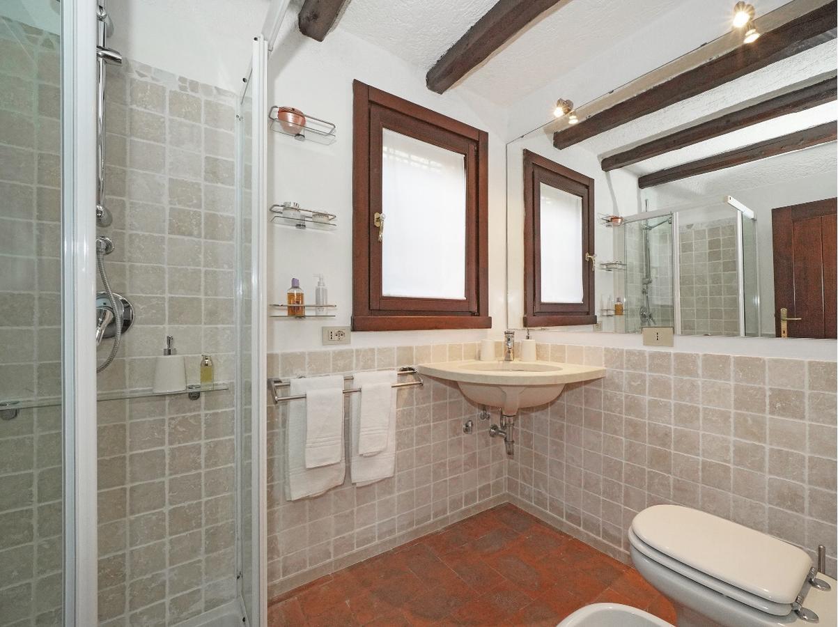 Villa Dei Rosmarini Тосколано Мадерно Екстериор снимка